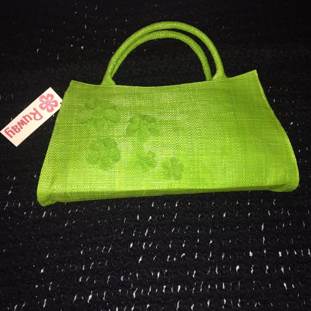 New NWT Handmade Organic Straw Palm Green Maggie Bag Purse Tote Cruise Wear